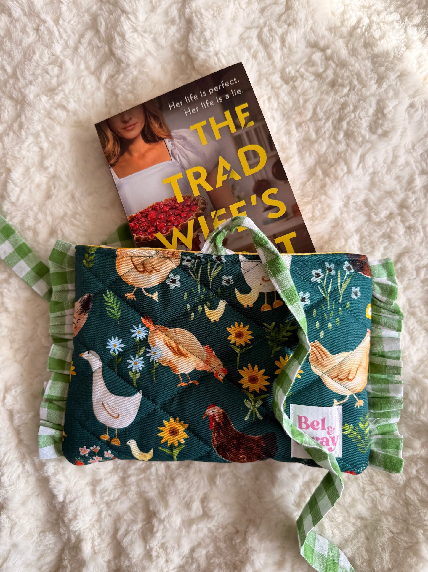 Hen House Book Sleeve + The Trad Wife's Secret by Liane Child 📚🐔