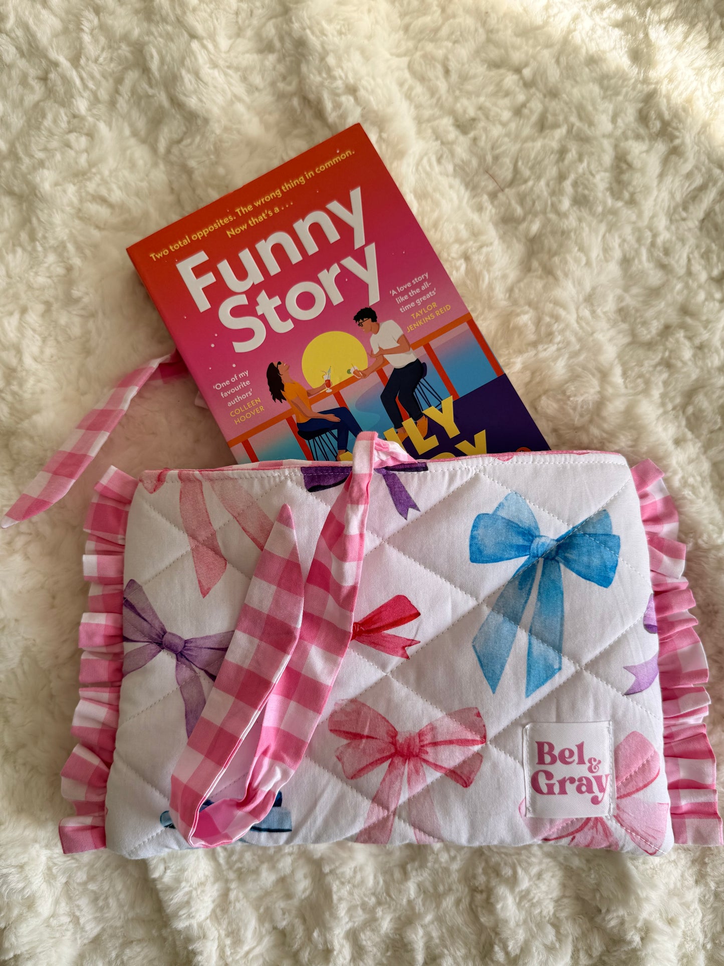 Hopeless Romantic Book Sleeve + Funny Story by Emily Henry 📚💕