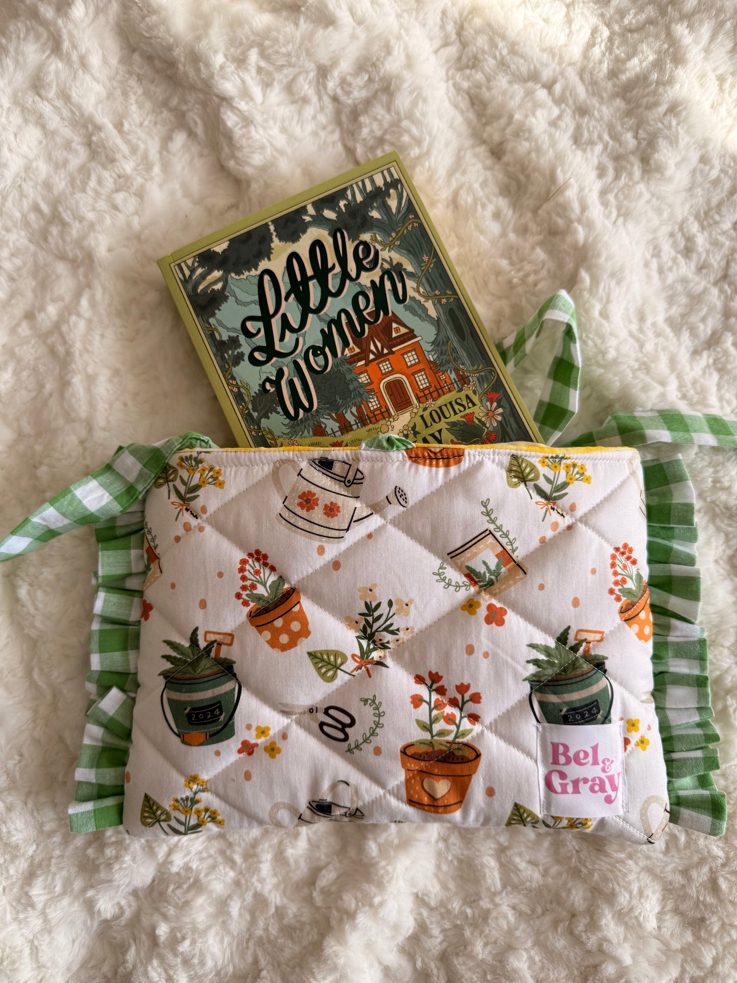 Green Thumb Book Sleeve + Little Women by Louisa May Alcott 📚🌿